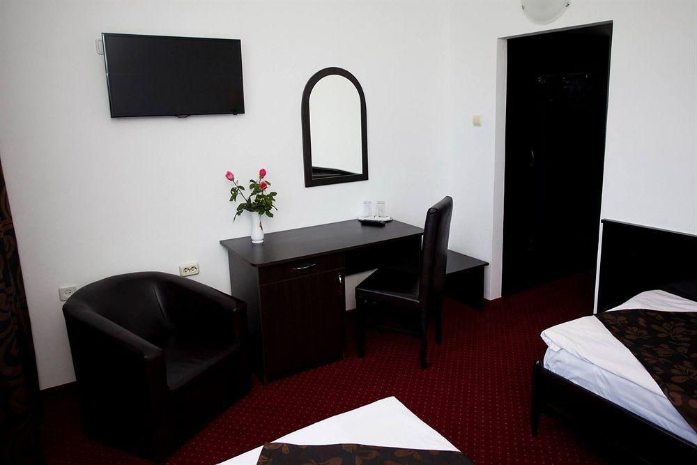 אורדאה Hotel Terra מראה חיצוני תמונה