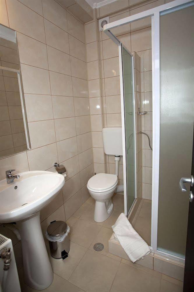 אורדאה Hotel Terra מראה חיצוני תמונה